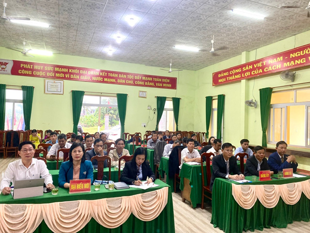 Kỳ họp chuyên đề HĐND xã Ea Wy bầu bổ sung chức danh Chủ tịch UBND xã nhiệm kỳ 2021 – 2026